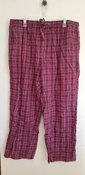 Foundry Mens XLT Red Plaid Cotton Lounge Wear Pants in excellent, gently worn condition. Just some slight piling from...