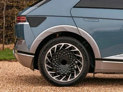 INSTRUCTION MANUAL IS NOT INCLUDED. 4 pcs/set, 2 pcs Front L/R & 2 pcs Rear L/R.