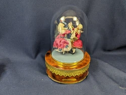 However, the music boxes are all pristine. See video of it playing. It is marked with a brass plate 