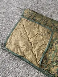 US Marine Issue Wet Weather Poncho Liner (All Purpose Liner APL) with zipper.Genuine Military Issue. Has side and...