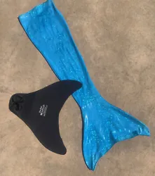 Fin Fun Monofin Jr Mermaid Tail Size 10. Shimmery Turquoise Blue Green color. Unique, rare color. Very stretchy...
