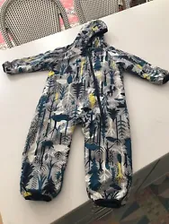 Toddler Patagonia lightweight puff-ball bunting reversible 18-24ms Green Forest. Light weight snowsuit perfect for...