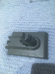 BATTERIE  21.6V POUR DYSON V6 2.5AH  FIXATION DEUX VIS