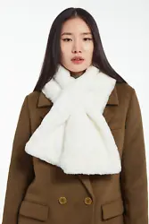 From the Rachel Zoe Winter 2022 Curateur box…. Bundle up in the Bambi Scarf, made with ultra soft faux fur. Slip this...