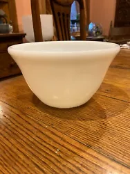 Nice medium mixing bowl in a flare pattern and marked 