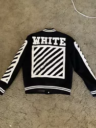 Vintage off white collectors piece Size medium Great condition 9/10Used I can ship same or next day Open to reasonable...