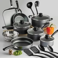 The patterned interior nonstick coating ensures easy cooking and simple cleanup, while the heat- and shatter-resistant...