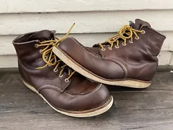Red wing moc toe 8876Classic 6” work bootMade in USATagged size 11.5 DThese shoes are heavily worn. The bottoms of...