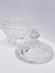 UNIQUE HAND CUT CLEAR 24% LEAD CRYSTAL COOKIE/BISCUIT/ Candy Bowl/JAR With Lid.  Absolutely beautifull! No chips or...