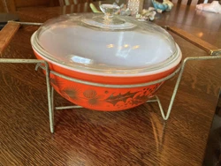 Vintage 1960 Red Pyrex Golden Leaf Casserole Bowl Lid Pinecones Christmas Stand. This casserole set was a holiday or...