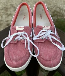 LL Bean Womens Sz 9 Canvas Deck Boat Shoe Red Lace Up 2 Eyelet. Condition is Pre-owned. Shipped with USPS Priority Mail.