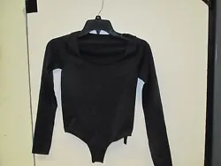 Up For Sale: SKIMS Essential Long Sleeve Scoop Neck Stretchy Thong Bodysuit Black. New without tags