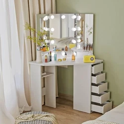 👑【Vanity Desk with 3-Color Light】 The vanity table is equipped with professional-grade makeup lights. With 3...