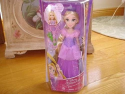 Bubble Tiara. Make bubbles with. Disney Princess. Foamy fun in and out.