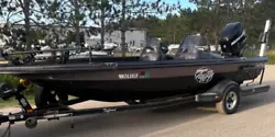 For sale a very clean freshwater boat. This is a 2010 Tuffy Esox Deep V X-190, bass boat. This is overall very clean...