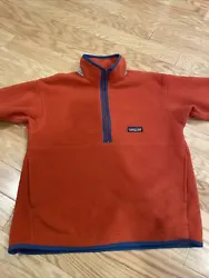 Patagonia Red / Orange Half Zip Fleece Pullover Youth Girls Size Medium.