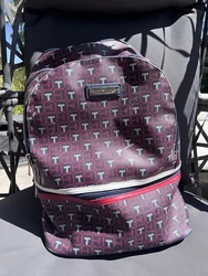 The lining is made of canvas and fabric, making it durable and long-lasting.