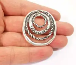 Quantity: 1 Pieces Material : Zinc alloy(Zamac) Nickel free and Lead free. Color: Antique Silver.