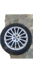2 Jante ALU ALFA ROMEO 147 16 POUCES. Pneu non utilisable A venir chercher sur Redessan (30) Prix de depart 40 euros...