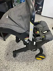 Best infant stroller ever! Great condition with newborn inserts & car seat base. No accidents, smoke free pet free...