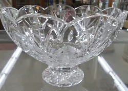 Elegant Signed Marquis Waterford Crystal footed bowl that is approx 8