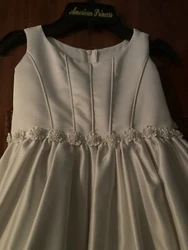 Tip Top Kids Princess Ivory Flower Girl Dresses for Weddings Or Baptism Size 4. EUC. Satin look with flower ribbon on...
