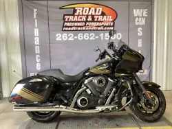 ONLY 9979 MILES, 1-OWNER, COBRA EXHAUST, CORBIN SEAT, UPGRADED HANDLEBARS, CRASHBAR, BAG GUARDS, HIGHWAY PEGS, KLOCK...