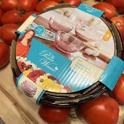 Add a touch of elegance to your kitchen with this Pioneer Woman 3 pc Mazie Embossed glass Mixing Bowl Set. Each bowl...