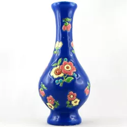 Superbe et ancien, vase en faïence craquelée par les Emaux de Longwy, France. Beautiful antique earthenware vase by...