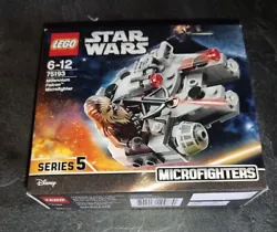 – Ce set LEGO Star Wars est adapté aux enfants âgés de 6 à 12 ans. – Avec ce set, les enfants pourront recréer...