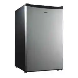 Enjoy the convenience of keeping your favorite drinks and food cold with the Galanz 4.3 cu ft Single-Door Refrigerator...