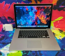 Apple Macbook Pro Quad Core i7 15