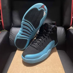 Nike Air Jordan 12 Gamma Blue size 6y 130690–027. Very Clean Great Condition. Replacement Box