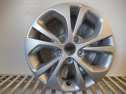 MODELE SALEYA GRIS ALU. KANGOO II A PARTIR DE 2008. JANTE EN ALUMINIUM. REF SUR JANTE : 403005474R. STOP PIECES AUTO...