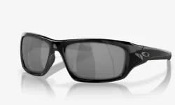 Oakley 2008. PRIZM LENSES: In addition to shading your eyes from the sun and blocking UV rays, Oakley’s PRIZM target...