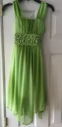 Girls My Michelle Pretty Green Sequin Pearls Sparkle Green Stones Dress Size 8. Condition is Pre-owned. Shipped with...