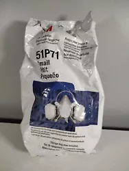 3M™ Half Facepiece Disposable Respirator Assembly 51P71 Small BRAND NEW.