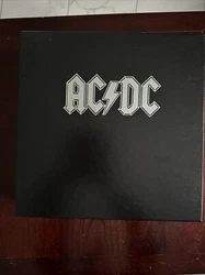 AC/DC - Box. Tous scellés a exception de deux , voir photos