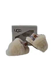 ugg baby Slides 0/1.