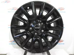 JANTE en aluminium. REFERENECE SUR JANTE : 6855104. 04 72 31 83 21. 69390 Vourles- brignais Sud. Rn 86 - LES 7 CHEMINS....