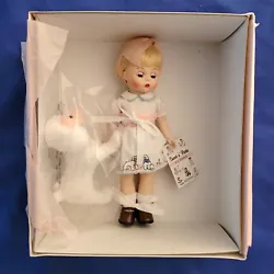 Madame Alexander 40s Sweet NPetite Doll No. 42025 NEW.  Doll is in beautiful condition, accessories and box included....