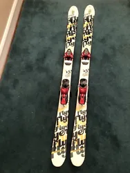 SALOMON FLYER TWINTIP SKIS SIZE 151 CM WITH Salomon 10 Bindings Downhill. General wear from previous user. Some...