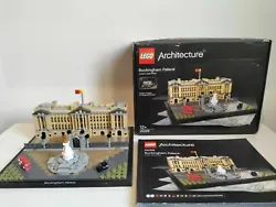 Lego 21029 Lego Architecture Buckingham palace. Complet avec Notice (abîmée) et boîte, la boîte est très abîmée....