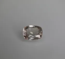 Amazing white pinkish sapphire from Sri-Lanka I purchased years ago for my personal collection.Weight: 4.54...
