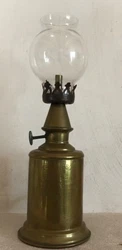 Lampe pigeon ancienne.