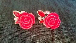 For pierced ears, these earrings have never been worn and have been kept safely in a jewelry box. Red plastic flower...