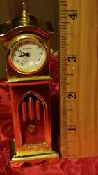 Small4 inches Quartex Solid Brass Desk Clock - runs, keeps time, new battery.