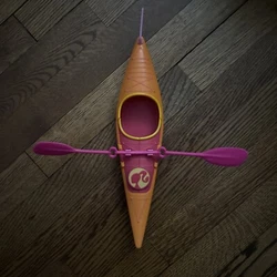 Barbie On-The-Go Cool Sleek Kayak w/ Wheels Mattel 2013 Beach Camping. This Ktan is awesome! ⭐️See photos for...