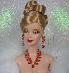 BARBIE, FASHION ROYALTY & Silkstone. & Swarovski assorti. BIJOUX conçus pour. Collier + Boucles doreilles.
