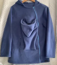 Preowned Blue Pentelca Kangaroo Fleece Hoodie Baby Carrier Women’s Medium. When you’re out and about you can free,...